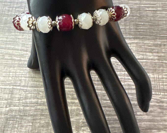 Ruby Garnet Gemstone & White Faceted Bead Bracelet