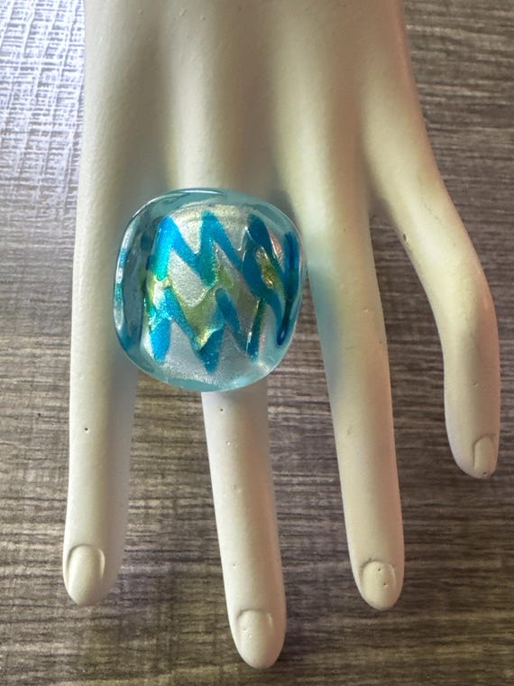 Blue/Silver Chunky Glass Lampwork Ring - Size 6 3/4