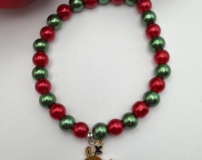 Reindeer Charm Red/Green Pearl Bead Bracelet | Pearl Bracelet | Christmas Bracelet