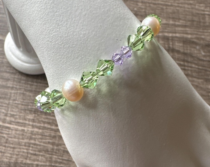 Snowflake Charm & Bead Bracelet