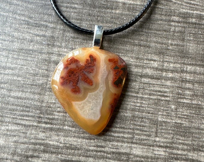 Landscape Agate Cabochon Pendant Necklace