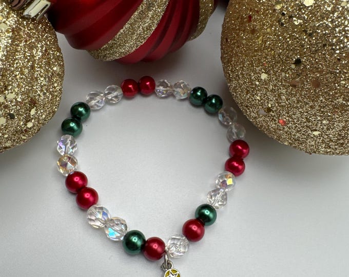 Christmas Charm Bracelet: Pearl Beads, Tree & Stocking