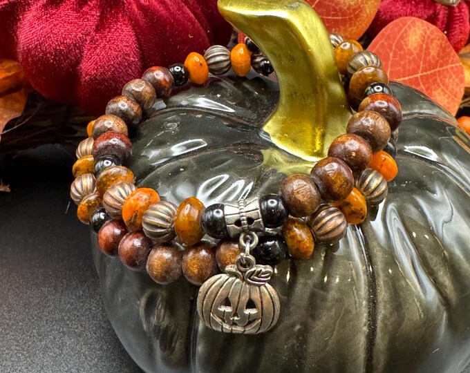 Copper Pumpkin, Wooden Bead, Black Glass ans Jasper Beaded Memory Wire Bracelet