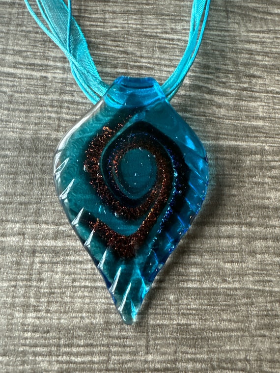 Blue Glass Leaf Pendant | Leaf Pendant Necklace