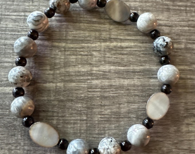 Gray Feldspar & Shell Stretch Bracelet | Beaded Bracelet | Stretch Bracelet | Shell Bracelet