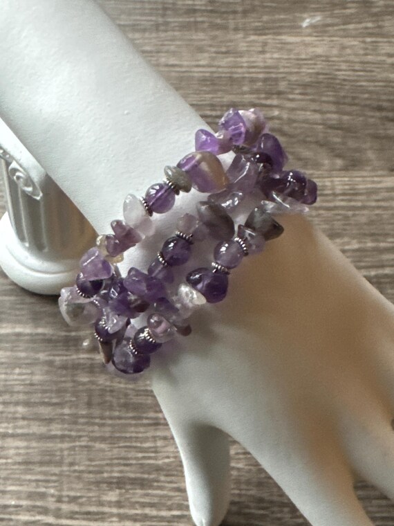 Amethyst Chip & Bead Memory Wire Bracelet