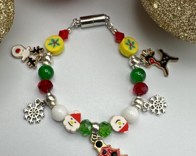 Christmas Charm Bracelet | Stretch Bracelet | Holiday Bracelet