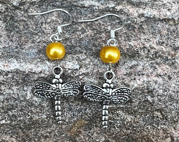Dragonfly Earrings | Gold Pearl & Dragonfly Earrings