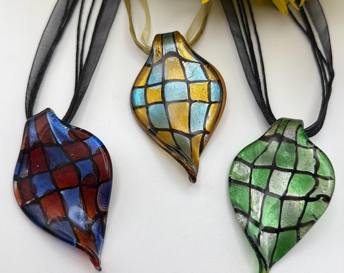 Checkered Leaf Pendant Necklace | Leaf Pendant Necklace | Lampwork Glass Leaf Pendant