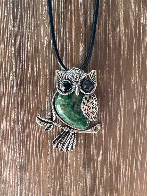 Green Jasper Stone Owl Pendant Necklace