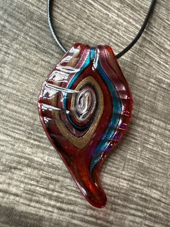 Red Leaf Pendant | Glass Leaf Pendant Necklace