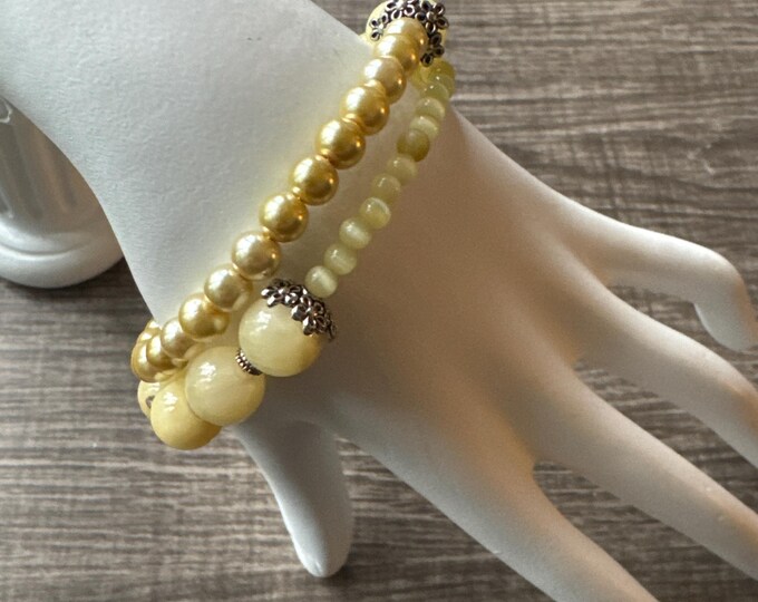 Dyed Quartzite Stone, Yellow Cat's Eye and Gold Pearl Beaded Memory Wire Bracelet with a Flower & Butterfly Charm