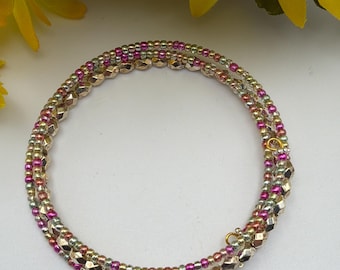 Pulsera de alambre con cuentas de semillas / Pulsera de cuentas / Pulsera envolvente