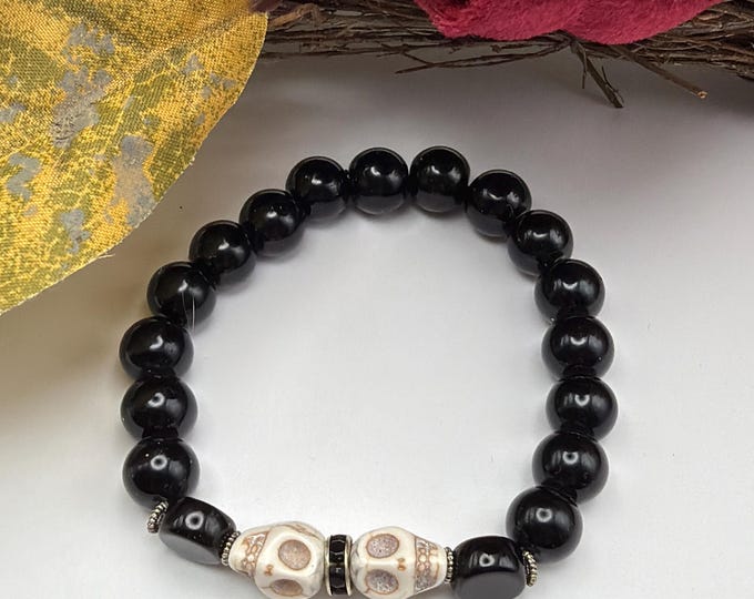 Howlite Skull Bracelet | Halloween Bracelet | Skull Bracelet