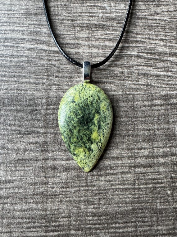 Rainforest Jasper Cabochon Pendant | Jasper Pendant Necklace