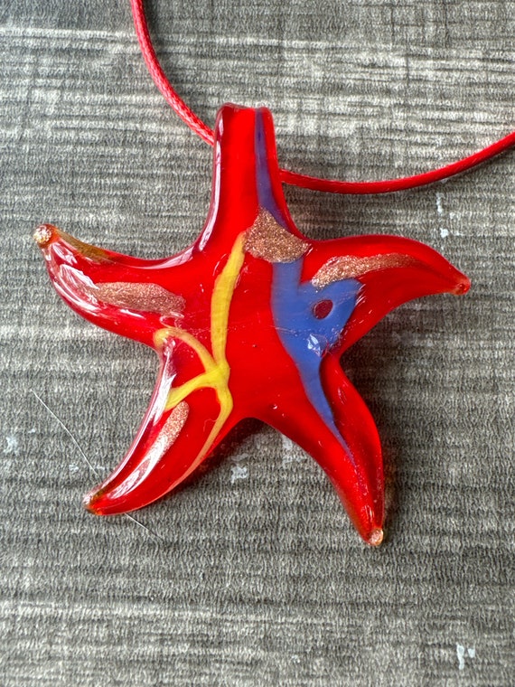 Red Lampwork Glass Starfish Pendant Necklace