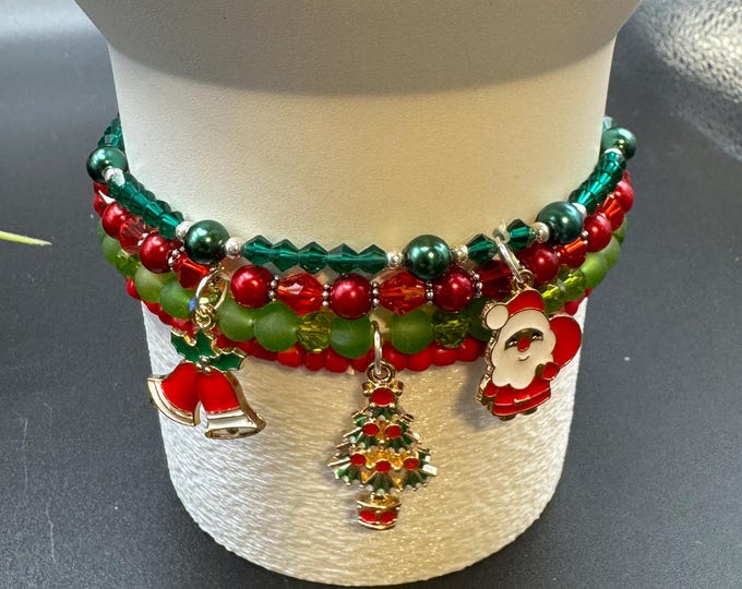 Christmas Stanley Tumbler Charm Bracelet: Festive Cup Accessories