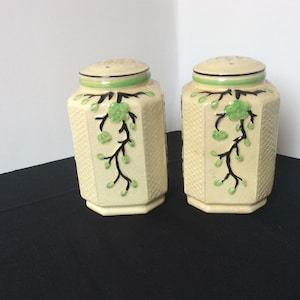 Vintage Japan Hand Painted Pottery Flour and Sugar Shakers/Vintage Kitchen Shakers