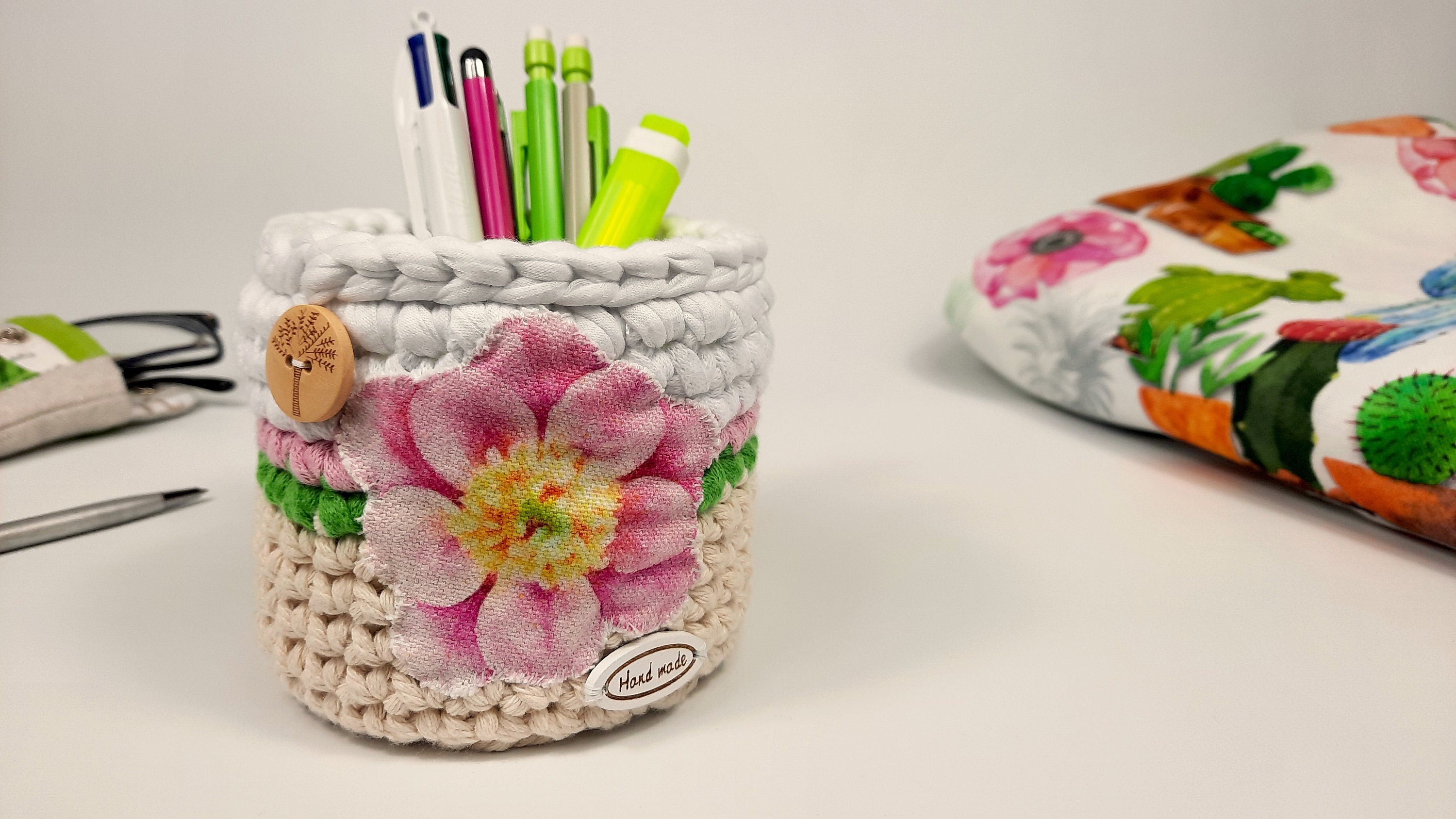 Panier Pot à Crayons Fleur Rose en Corde et Bandes Coton Crochetées - Beige, Vert, Rose, Blanc Melox