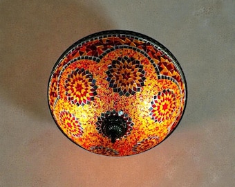 Lámpara de techo empotrada con mosaico turco hecho a mano, arte turco en vidrieras con rosas del desierto.