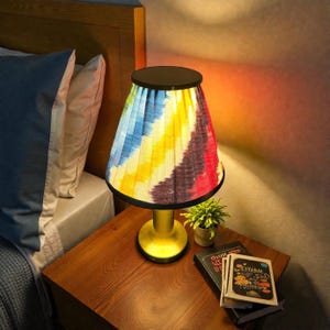 Lámpara de mesa LED portátil: sensor táctil, pantalla Ikat, recargable