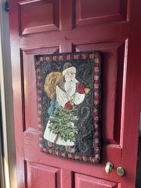 Flying Santa Rug Pattern WOODLAND SANTA - Rug Hooking Pattern Designed by Therese Shick - Etsy
