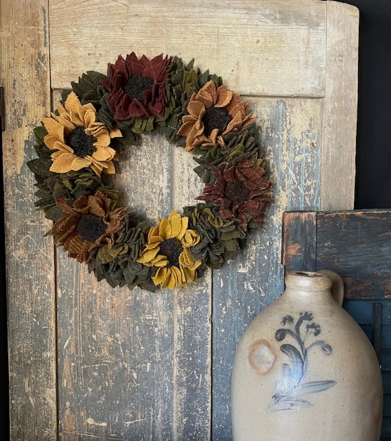12" Proddy FLOWER WREATH KIT - 3-Dimentional - Designed by The Wool'n Gardener