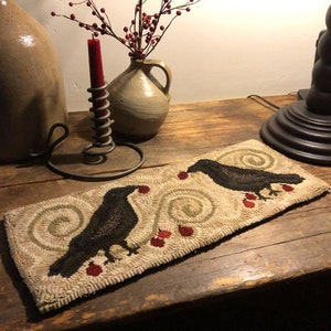 WINTER BERRIES - Rug Hooking Pattern Designed by Therese Shick