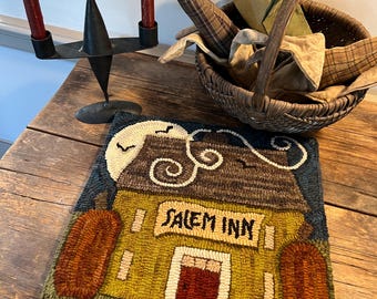 SALEM INN (New England Tile Series) - Traditional Rug Hooking Pattern Designed by Therese Shick