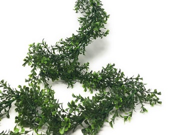 9 FT Faux Boxwood Garland, Greenery Garland, Everyday Garland, Wedding Garland