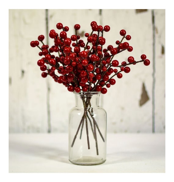 Snow Red Berry Stem, Berry Pick for Wreaths, Berry Picks for