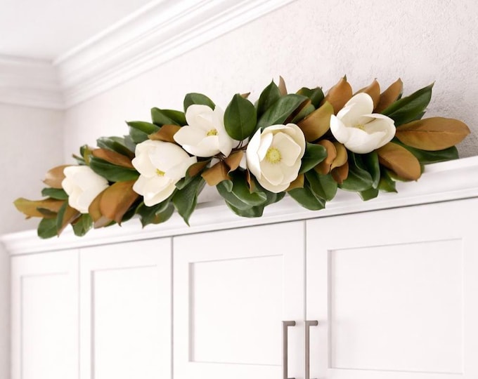 Magnolia Door Swag, Over Door or Cabinet Decor - 32"