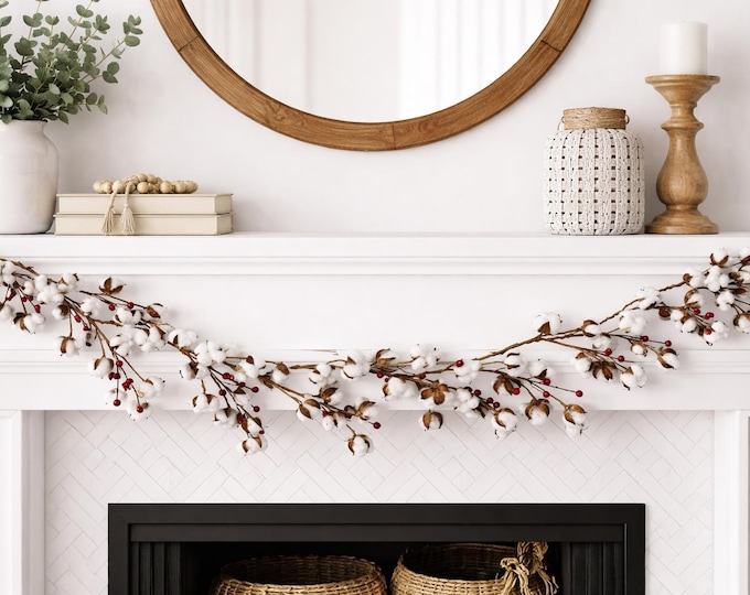 Cotton & Red Berry Garland - 6 FT