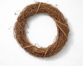 18" Round Grapevine Wreath