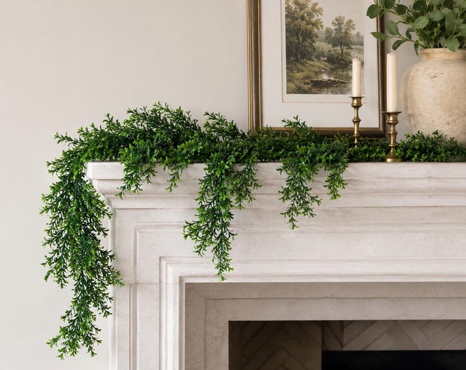 Faux Boxwood Greenery Garland, Artificial Greenery - 9FT