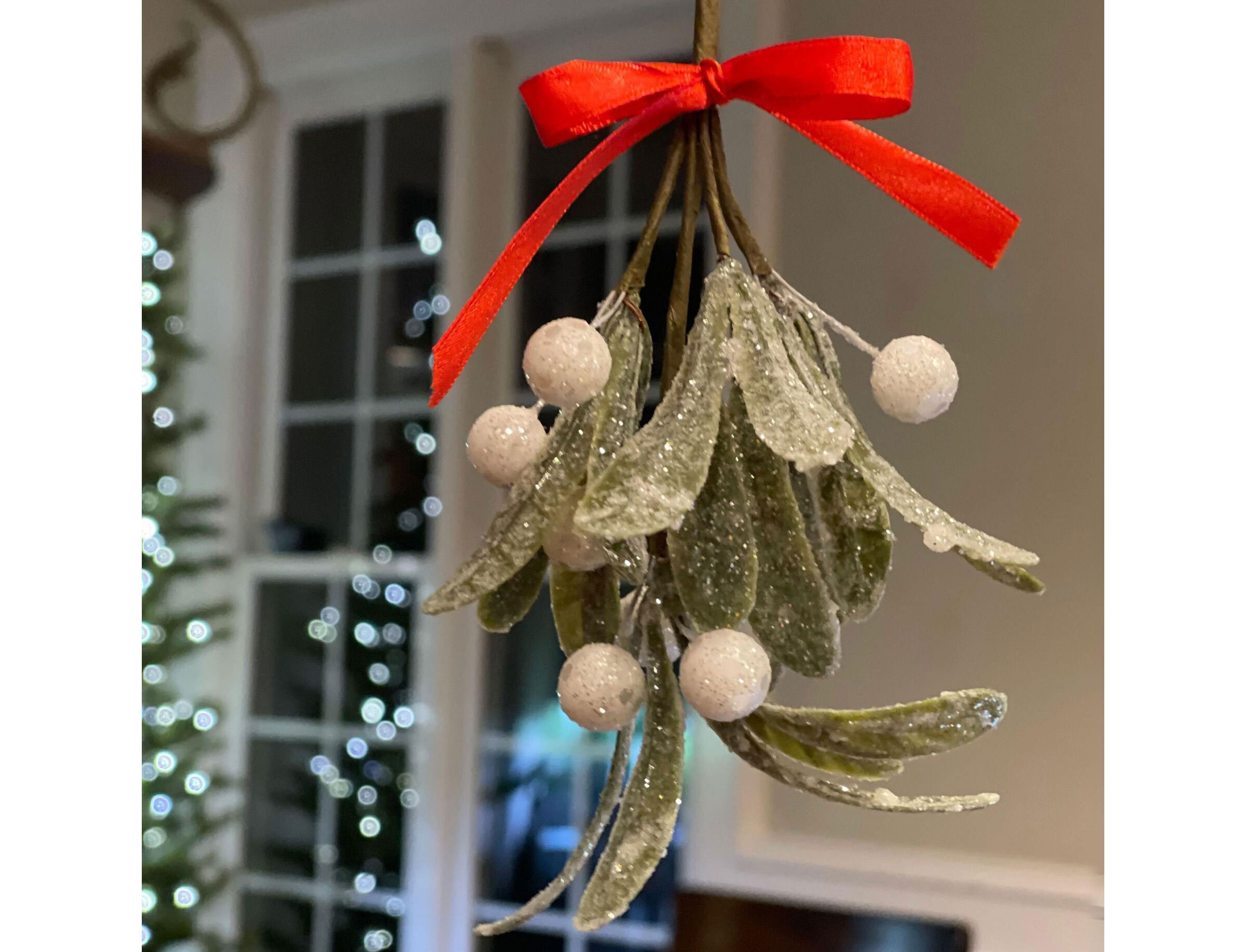 Mistletoe decoration cheap