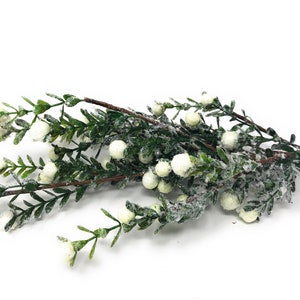 Boxwood Iced Snowy Berry Spray/Pick/Stem-Artificial-Winter Christmas Greenery-Christmas Decor-Vase Filler-Holiday Decor-Floral Supply