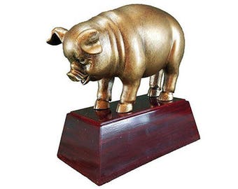 Crown Awards Pig Trophy 7.25 Pig Trophy with 5 Lines of Free Engraving 