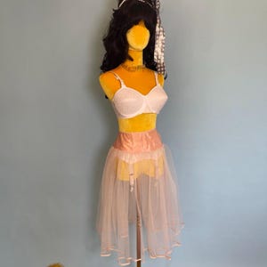 Sujetador estilo bala &quot;Gossard&quot; vintage de los años 50, con etiqueta 36B