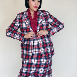 Vintage 60s / 70s Pendleton Pure Virgin Wool Blazer & Pencil Skirt Set Best Fits Sizes S-M image 10