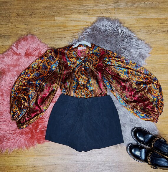 Vintage 60s / 70s Faux Black Suede Shorts Fits Si… - image 2