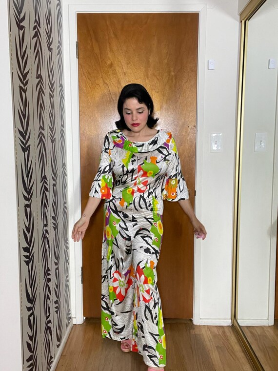 Vintage 60s 70s Tiki Hawaiian Print Jumpsuit - Be… - image 8