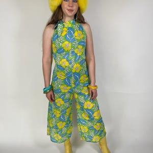 Vintage 60s 70s Nylon Flower Print Jumpsuit - Best Fits Size XS-M