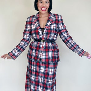 Vintage 60s / 70s Pendleton Pure Virgin Wool Blazer & Pencil Skirt Set Best Fits Sizes S-M image 1