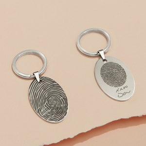 Engravable Oval Keychain| Custom Oval Fingerprint Keychain| Handwriting Keychain| Fathers Day Gift |Men Gifts| Mother's Day Gifts