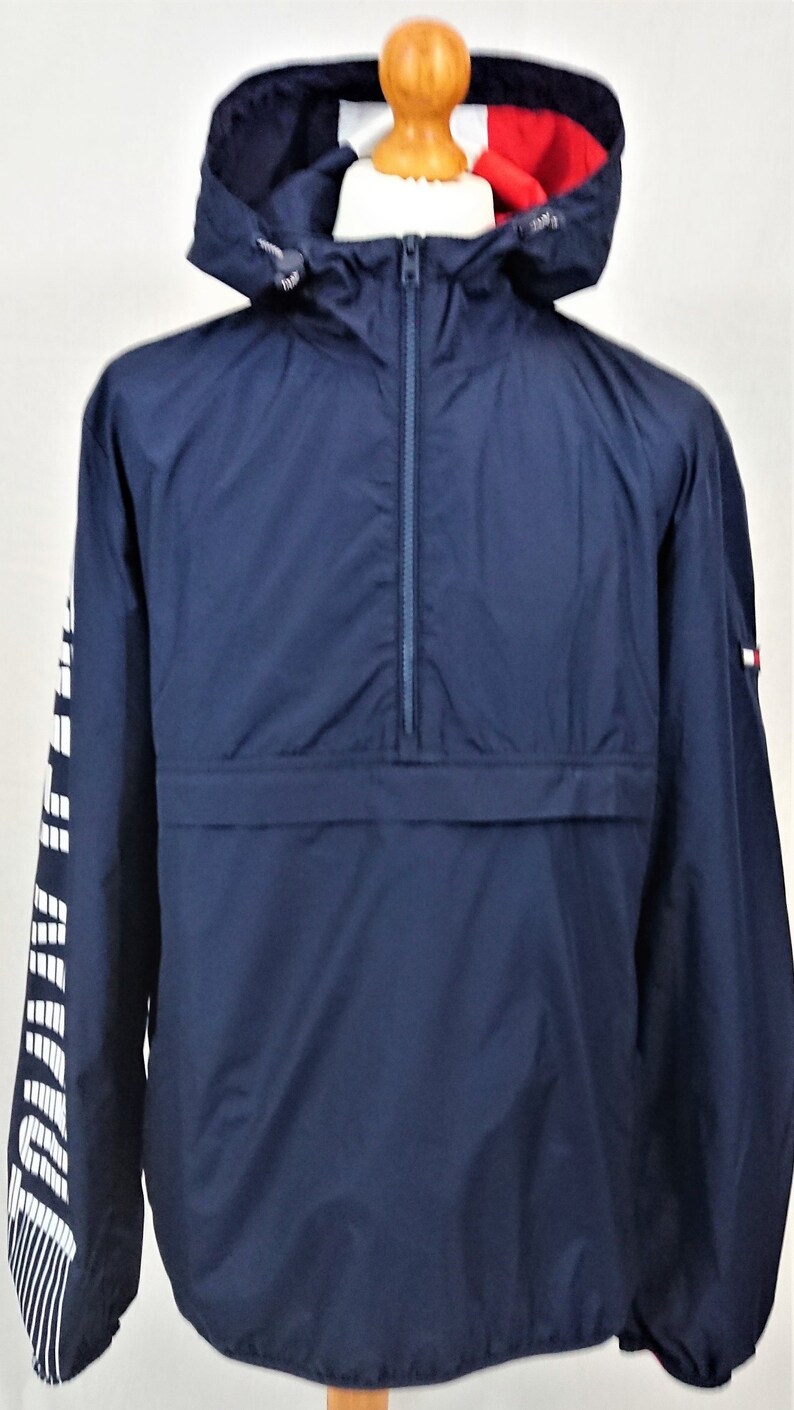 tommy jeans windbreaker