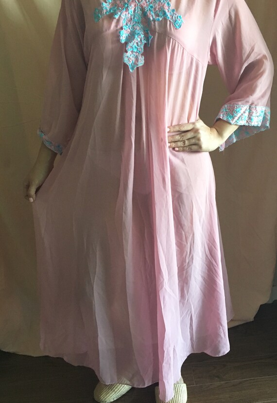 Vintage Sheer Pink Nightgown /1950’s Long Nightie… - image 2