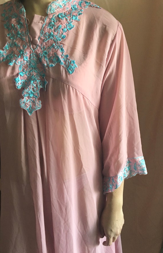 Vintage Sheer Pink Nightgown /1950’s Long Nightie… - image 1