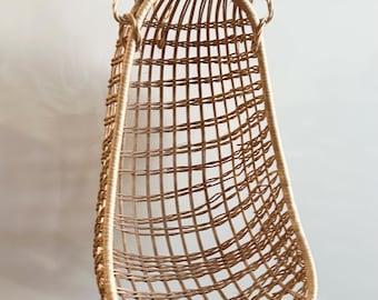 Vintage Wicker Hanging Doll Chair / Bamboo Rattan Doll Egg Chair Furniture / 16” Handwoven Egg-Shaped Dollhouse Furniture/Airplant Display
