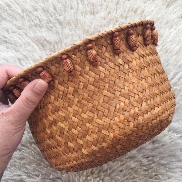 FOR LISA**Vintage Woven Brown Straw Basket / Handwoven Palm Leaf Wicker Planter / Boho Beaded Storage Basket